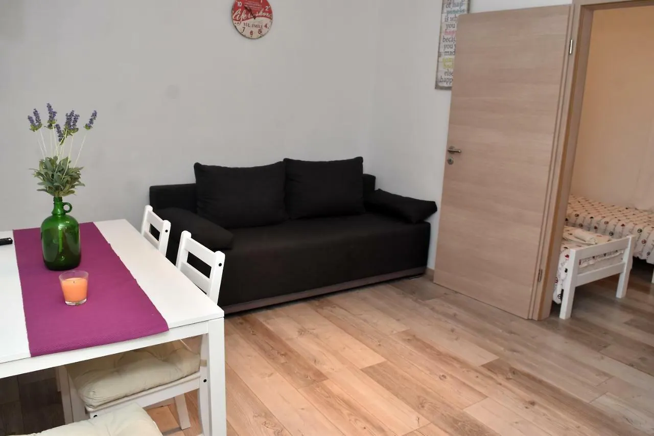 Apartments Resetic  Vir